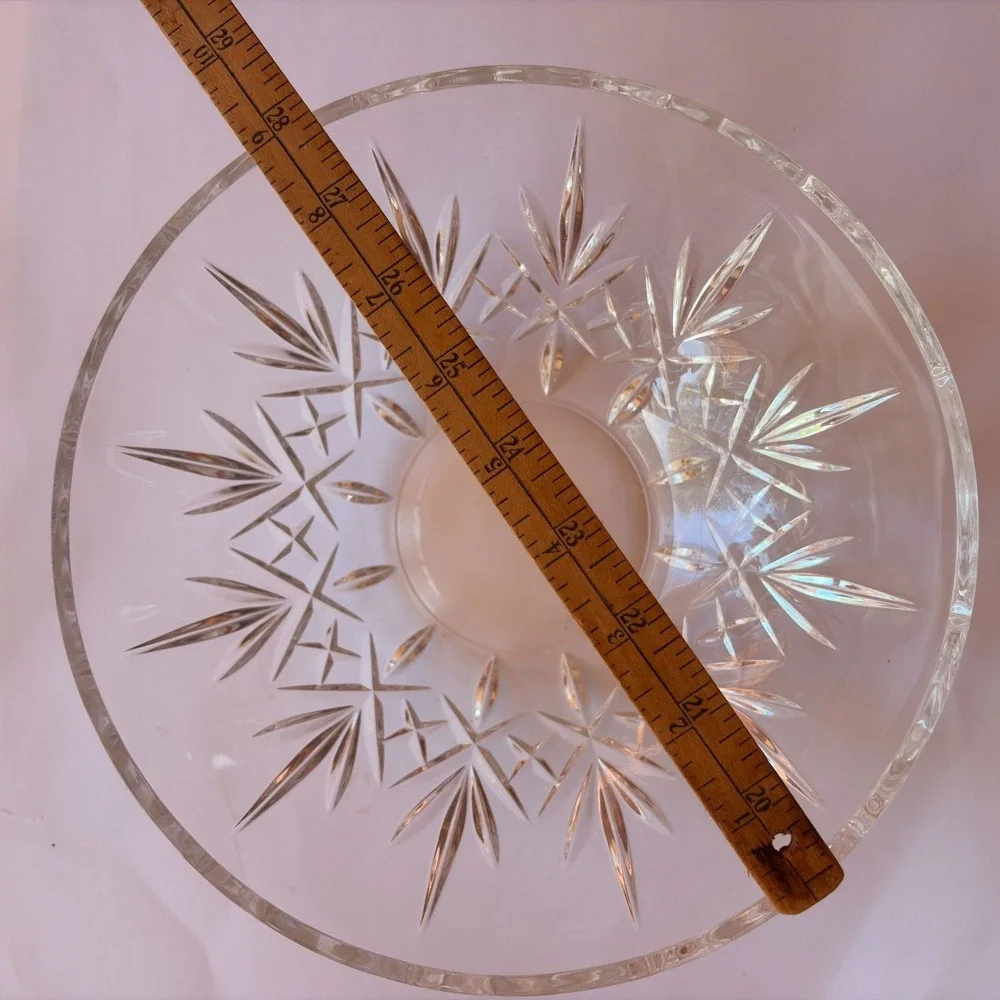 Vintage Lead‎ Crystal Pineapple Pattern Bowl Scalloped Edge Cut Glass Fruit Dish